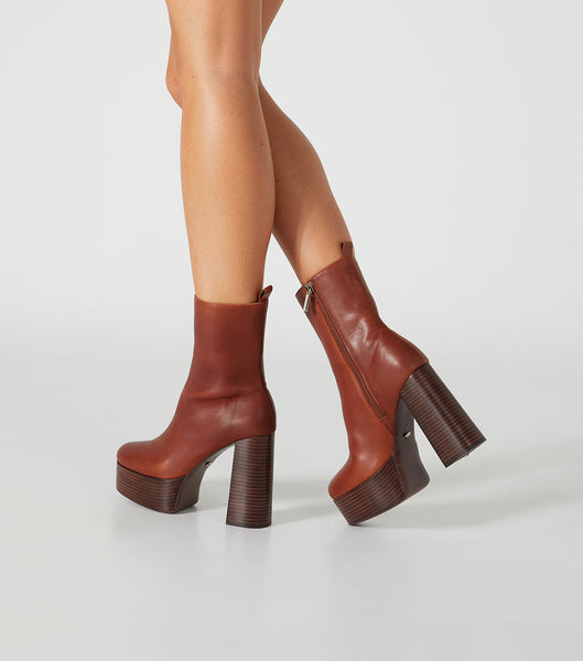 Brown Tony Bianco Tyra Cognac 12cm Platform Boots | MILHR25042